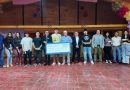 369 ESTUDIANTES QUE CURSAN EDUCACIÓN SUPERIOR RECIBIERON BECA MUNICIPAL 2025