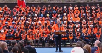 ALCALDE JUAN GALDAMES PARTICIPA EN CONMEMORACIÓN DEL DÍA DEL MINERO EN CODELCO ANDINA