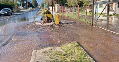NUEVA ROTURA DE MATRIZ ORIGINA CORTE DE AGUA EN EL SECTOR NORTE DE LA COMUNA